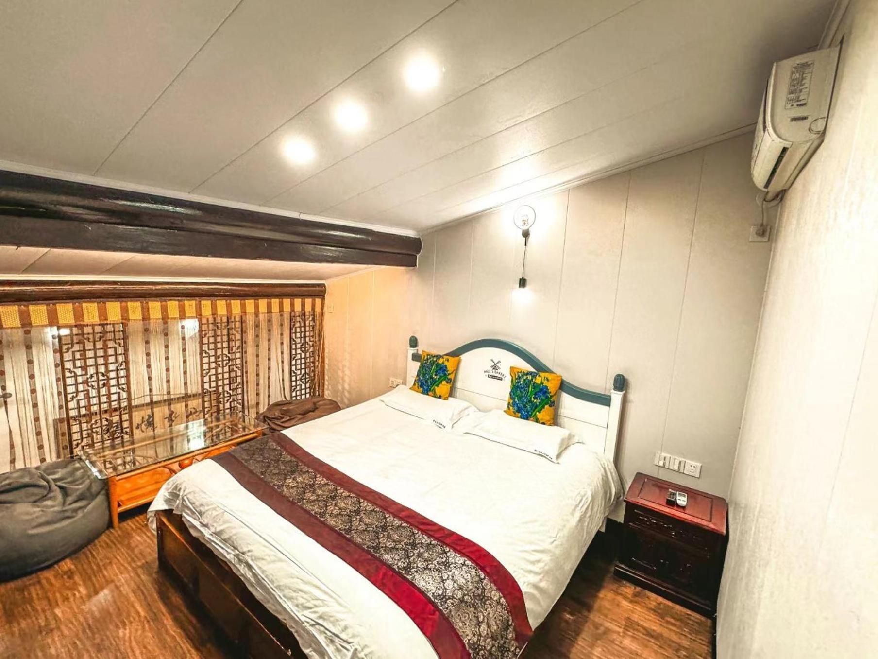 Shaoxing Laotaimen Luxun Native Place Youth Hostel Dış mekan fotoğraf