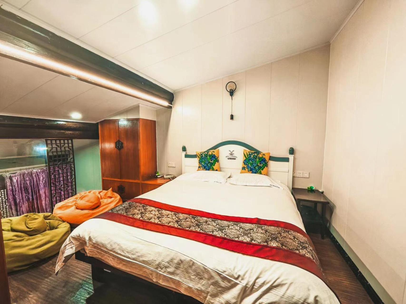 Shaoxing Laotaimen Luxun Native Place Youth Hostel Dış mekan fotoğraf